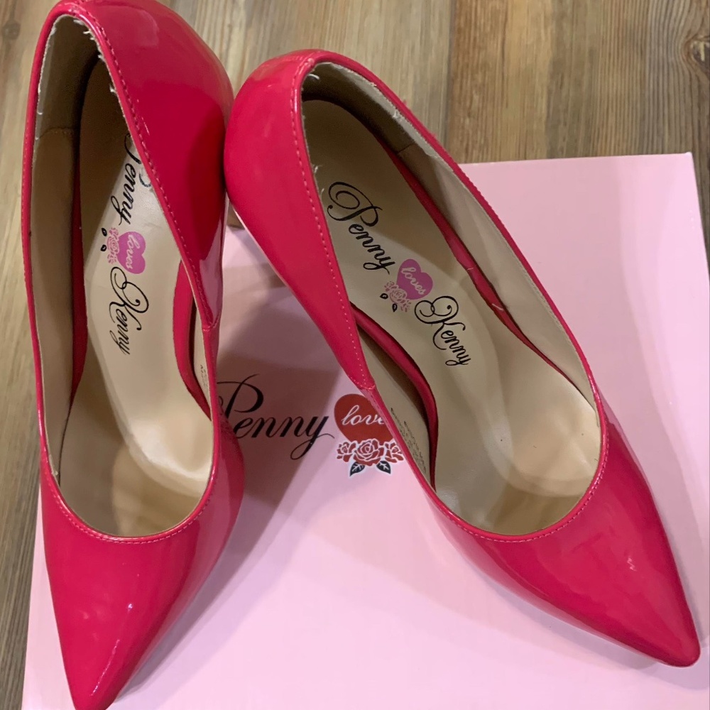 NEW-Penny Loves Kenny Opus Platform Patent leather Pink shoes- size 6.5